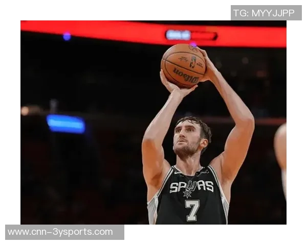 科内特表现出色砍下14分12板4助攻创生涯新高前场篮板数