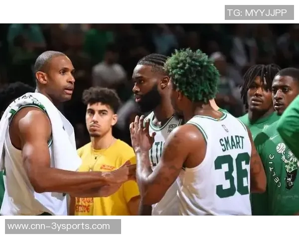 罗伊斯奥尼尔谈球队磨合与新赛季三分球战术调整 罗伊斯奥尼尔谈球队磨合与新赛季三分球战术调整